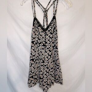 Top shop - Floral Black and White Romper - US size 2